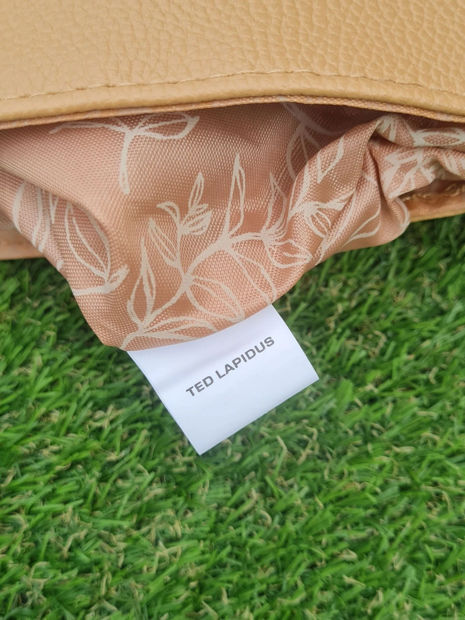 Beige / nude schoudertas 🌺 Ted Lapidus – photo 7